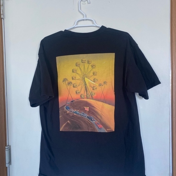 70th anniversary in and out graphic tee, extra large - Picture 4 of 5